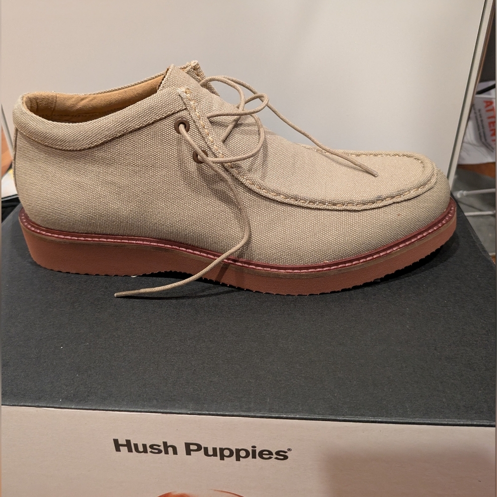 Men's Size 9 Hush Puppies Alarick Chukka